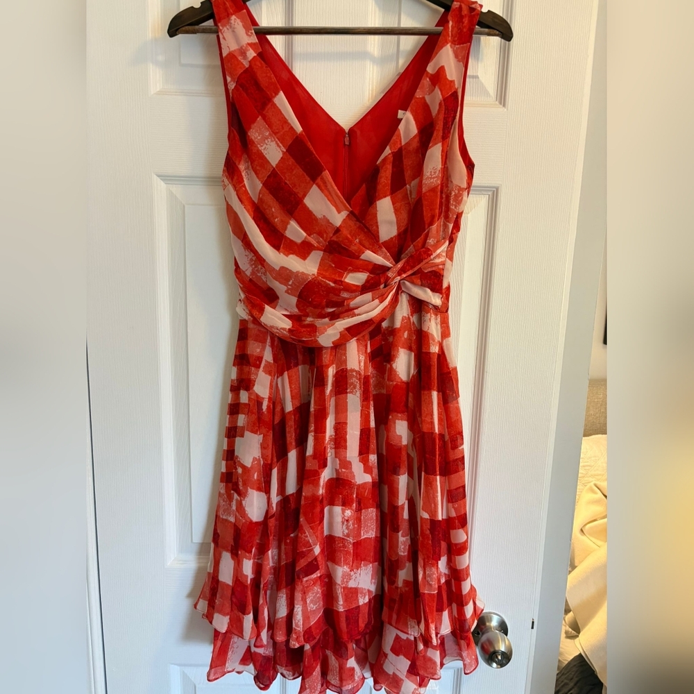 Oscar de la Renta Red and White Patterned Midi Dress